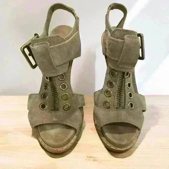 Burberry Olive Green Heeled Sandals - Picture 2 of 9